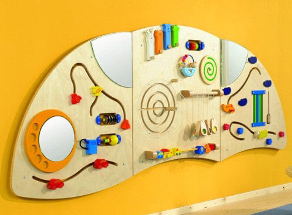 5 Items to Have in a Pediatric Dentist's Waiting Room