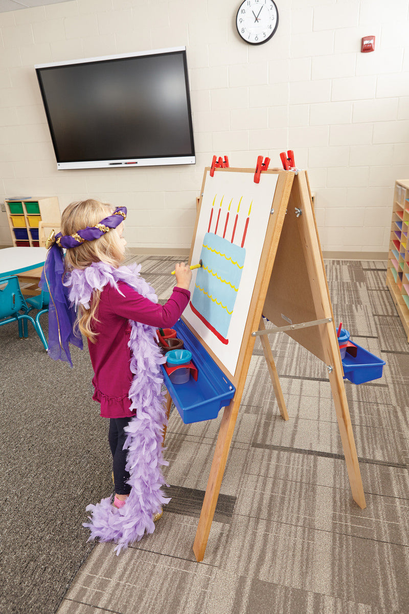 TODDLER OR PRIMARY ADJUSTABLE EASEL by Jonti-Craft